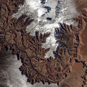 Image post by @iss on Instagram