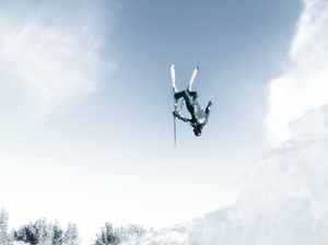 Image post by @uscskiandsnowboard on Instagram