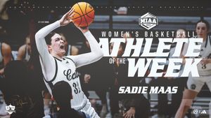 Image post by @bearcatsports on Twitter