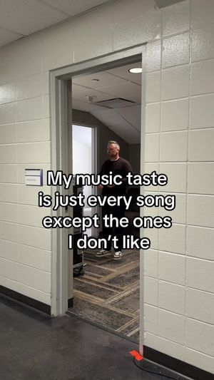 Video post by @natebargatze on TikTok