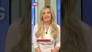 Video post by @dailyflashtv on YouTube