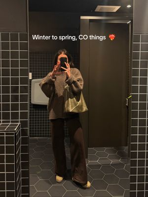 Video post by @taylorannwestt on TikTok