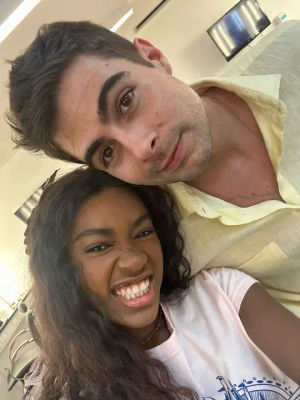 Image post by @eunikollyfernandes on TikTok