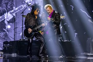 Image post by @billyidol on Instagram