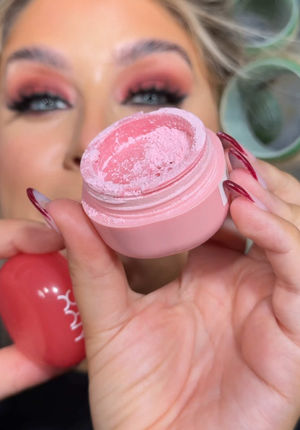 Video post by @beckymorganmakeup on TikTok