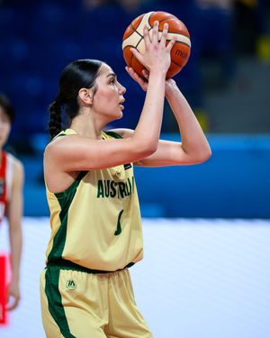 Image post by @basketballaus on Instagram