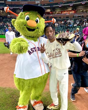 Image post by @orbitastros on Instagram
