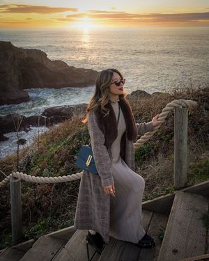 Image post by @fashionbyally on Instagram