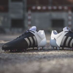 Image post by @soccerdotcom on Instagram