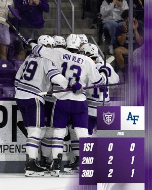 Image post by @tommiemhockey on Instagram