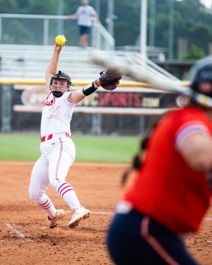 Image post by @semoredhawks on Instagram