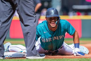 Image post by @CirclingSports on Twitter