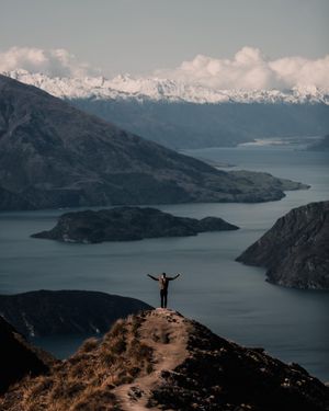 Image post by @samnewton on Instagram