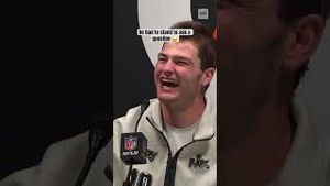 Video post by @Sporting News on YouTube