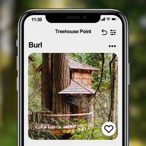 Image post by @treehousepoint on Instagram