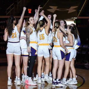 Image post by @lipscomb_wbb on Instagram