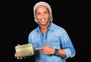 Image post by @ronaldinho on Instagram