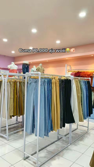 Image post by @deliwafastore.kediri on TikTok