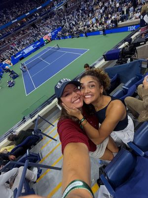 Image post by @lauriehernandez on Instagram