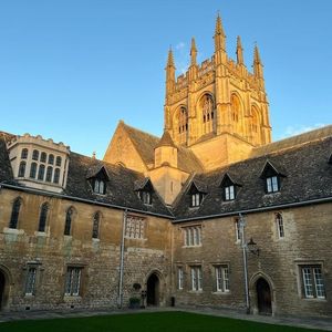 Image post by @oxford_uni on Instagram
