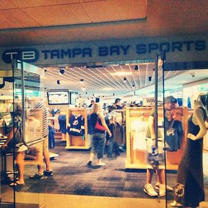 Image post by @tblightning on Instagram