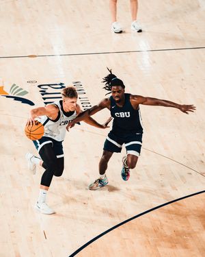 Image post by @cbumbb on Instagram