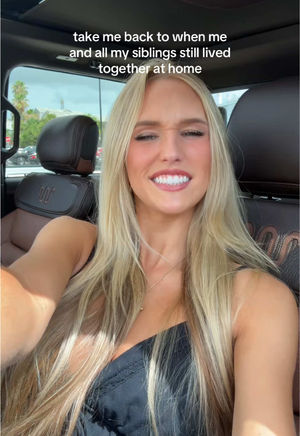 Video post by @elise_robbinss on TikTok