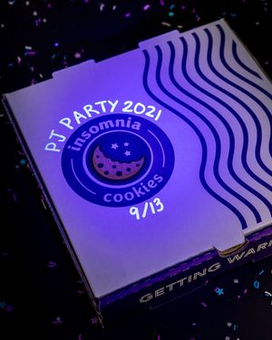 Image post by @insomniacookies on Instagram