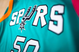 Image post by @spurs on Twitter