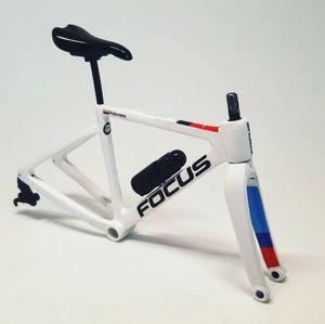 Image post by @minibicis on Instagram