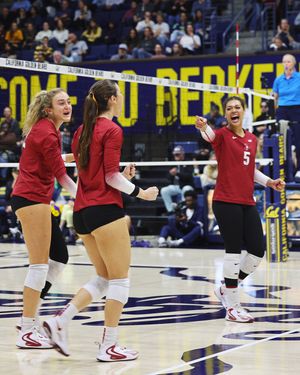 Image post by @stanfordwvb on Instagram