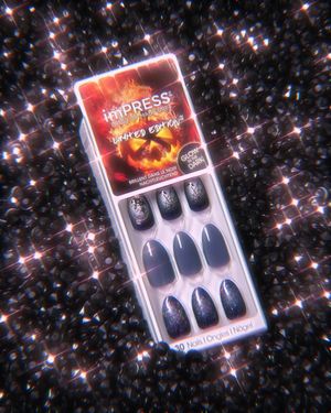Image post by @impresslashes on Instagram