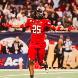 Image post by @texastech_fb on Instagram