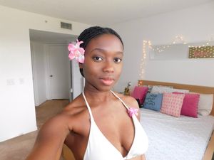 Image post by @ruthxandre on Instagram