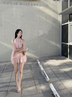Image post by @vurmuse on Instagram