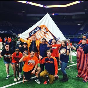 Image post by @utsarowdycrew on Instagram