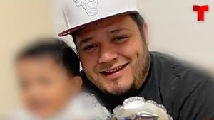 Video post by @telemundo on YouTube