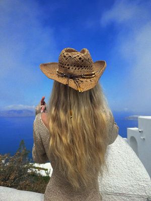 Image post by @aniakolasinska on Instagram