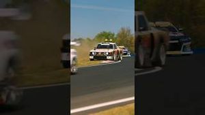 Video post by @thehoonigans on YouTube