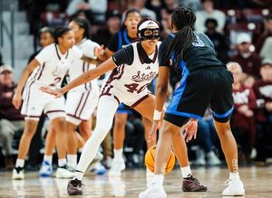 Image post by @NaismithTrophy on Twitter
