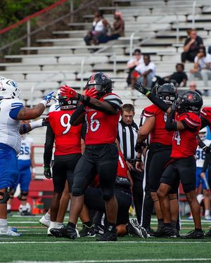 Image post by @semoredhawksfb on Instagram
