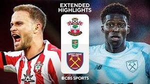 Video post by @cbssportsgolazo on YouTube