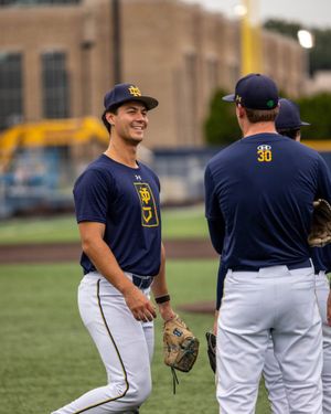 Image post by @NDBaseball on Twitter/X