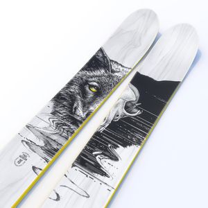 Image post by @j_skis on Instagram