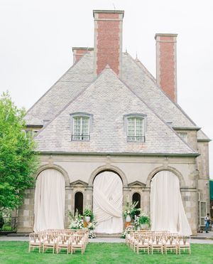 Image post by @ephemiamaria on Instagram