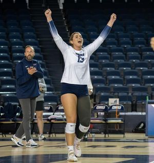 Image post by @raelynnhahncreative on Instagram