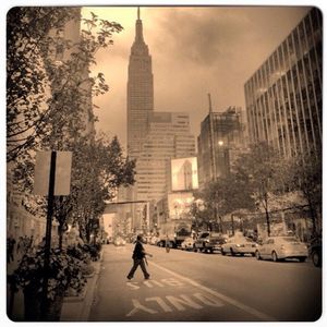 Image post by @empirestatebldg on Instagram
