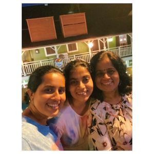 Image post by @shraddhaa_trends on Instagram