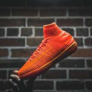 Image post by @soccerdotcom on Instagram