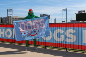Image post by @thechicagodogs on Instagram